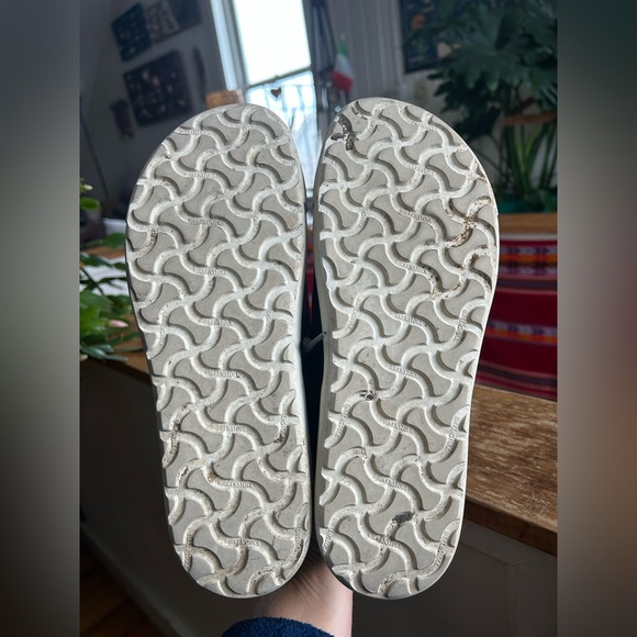 BIRKENSTOCK • BEND LOW • BLACK - Picture 9 of 14